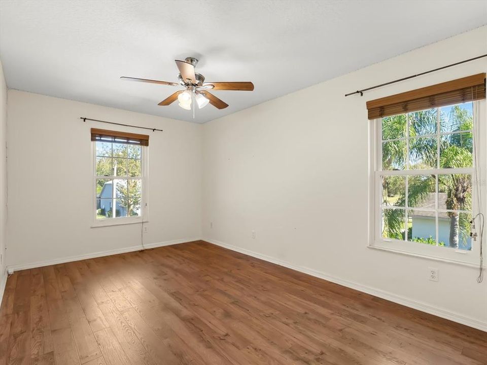 For Sale: $624,999 (4 beds, 4 baths, 2974 Square Feet)