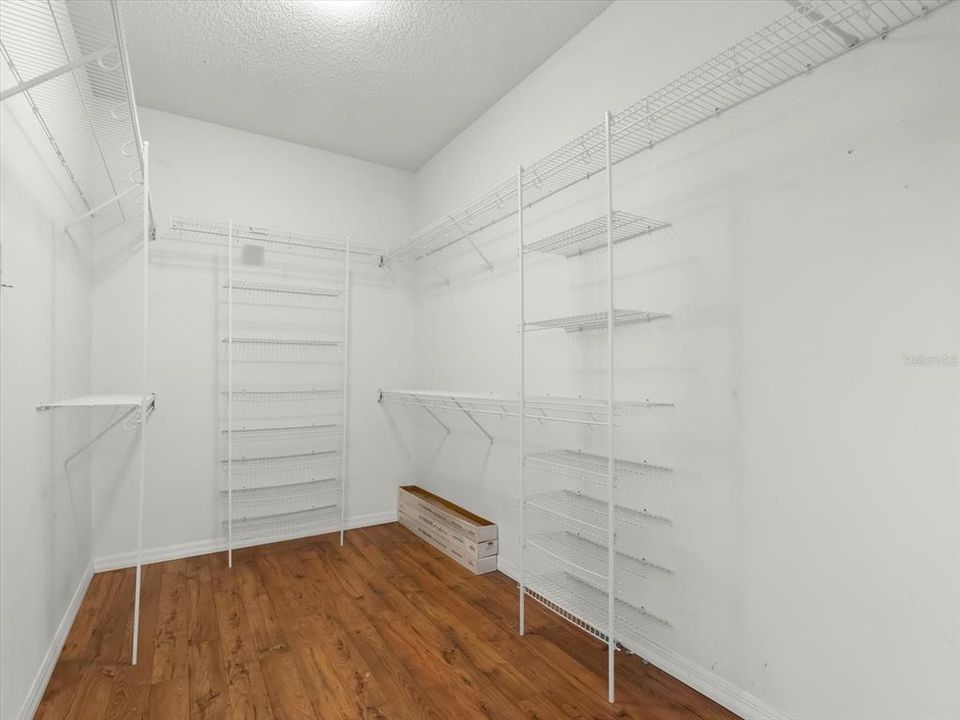 For Sale: $624,999 (4 beds, 4 baths, 2974 Square Feet)