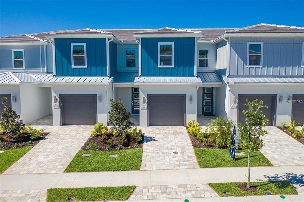 En Venta: $349,000 (3 camas, 2 baños, 1307 Pies cuadrados)