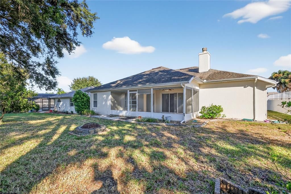 For Sale: $305,000 (3 beds, 2 baths, 1701 Square Feet)