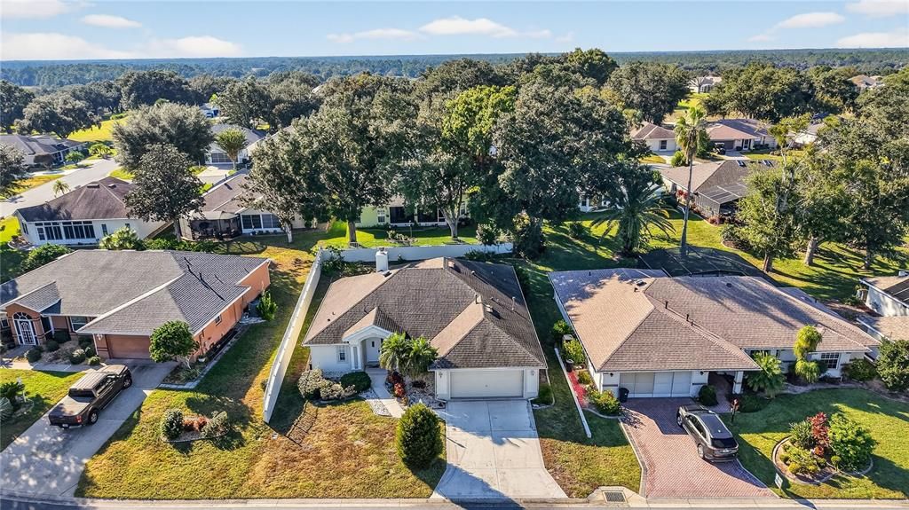 For Sale: $305,000 (3 beds, 2 baths, 1701 Square Feet)