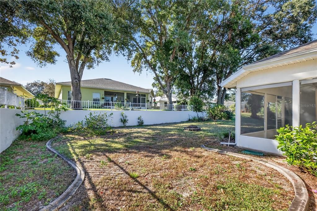 For Sale: $305,000 (3 beds, 2 baths, 1701 Square Feet)