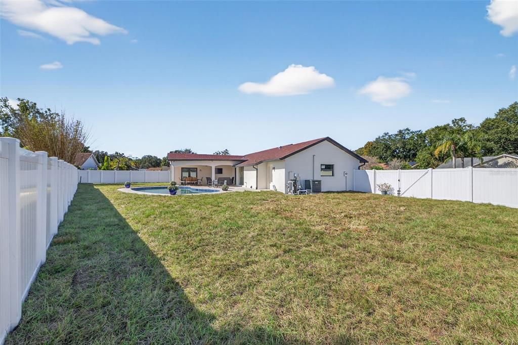 待售: $665,000 (3 贝兹, 2 浴室, 1823 平方英尺)