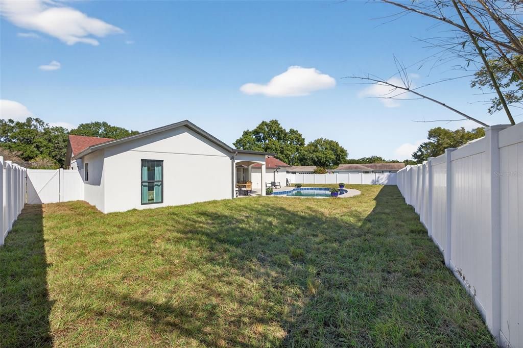 待售: $665,000 (3 贝兹, 2 浴室, 1823 平方英尺)