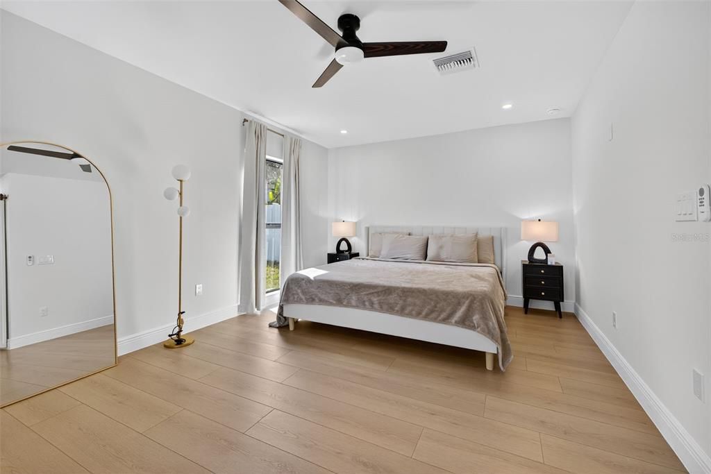 待售: $665,000 (3 贝兹, 2 浴室, 1823 平方英尺)