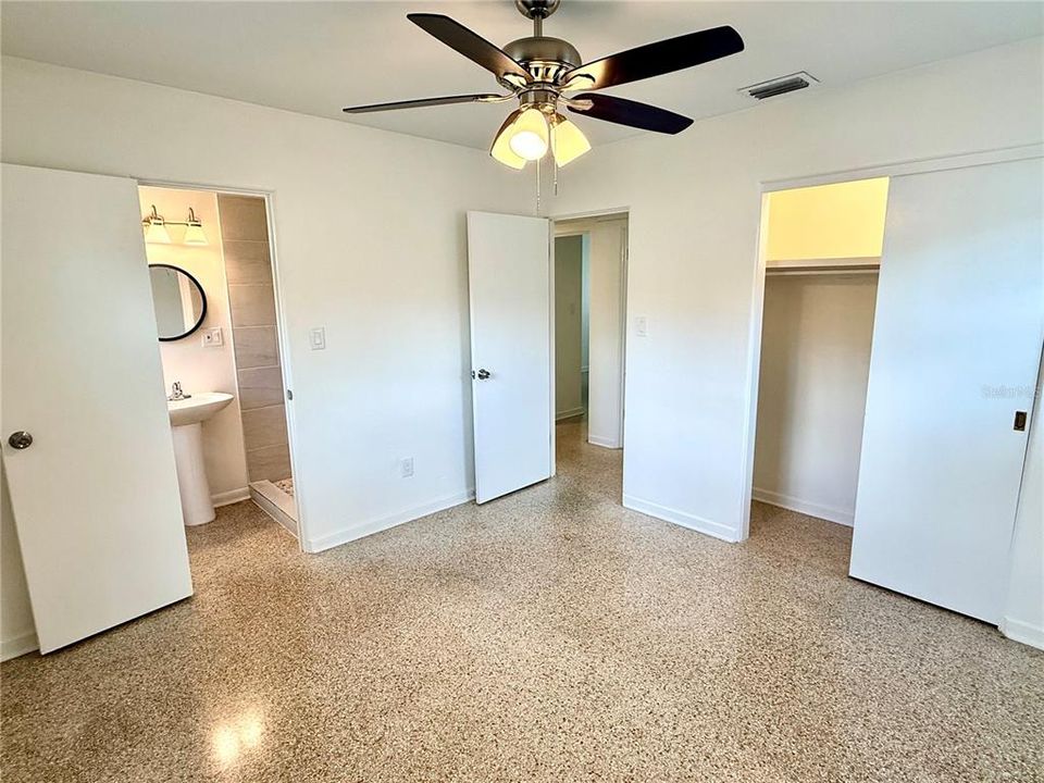 For Rent: $3,100 (3 beds, 2 baths, 1605 Square Feet)