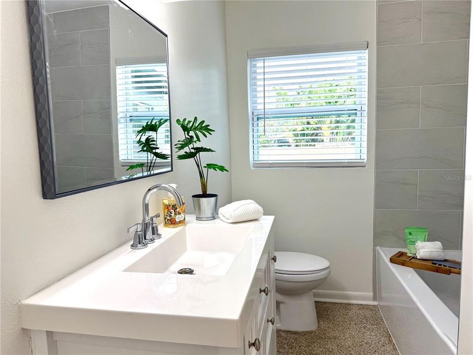 For Rent: $3,100 (3 beds, 2 baths, 1605 Square Feet)