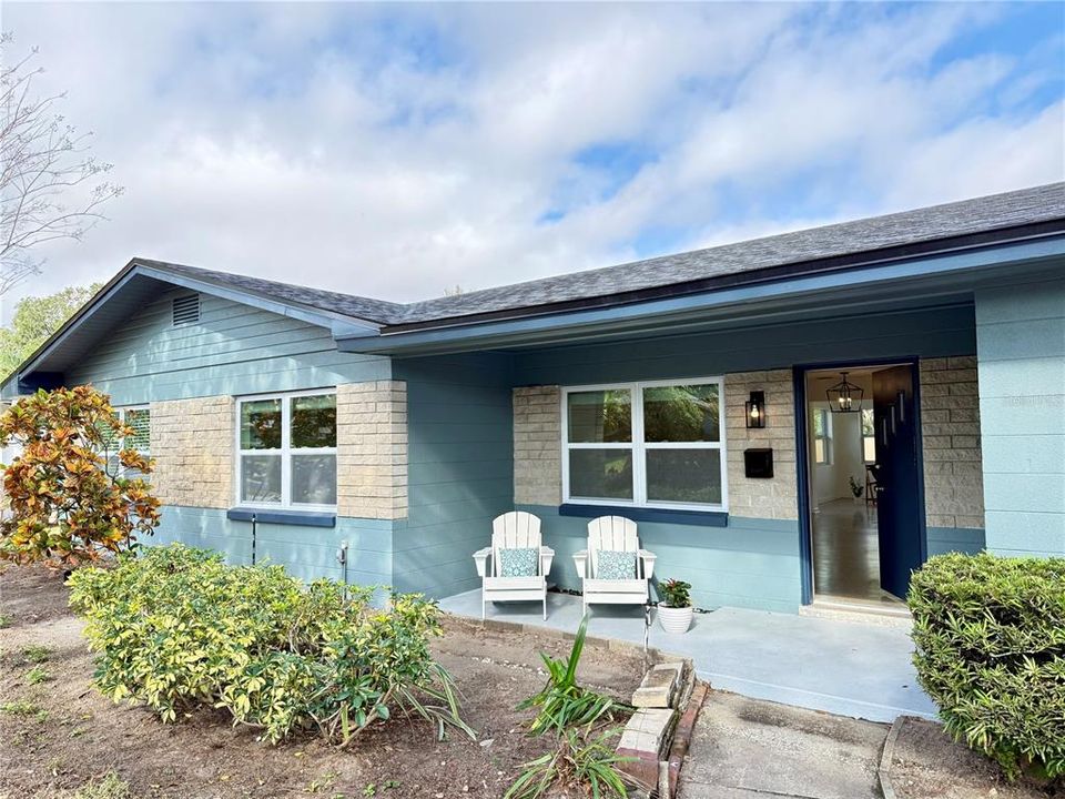 For Rent: $3,100 (3 beds, 2 baths, 1605 Square Feet)