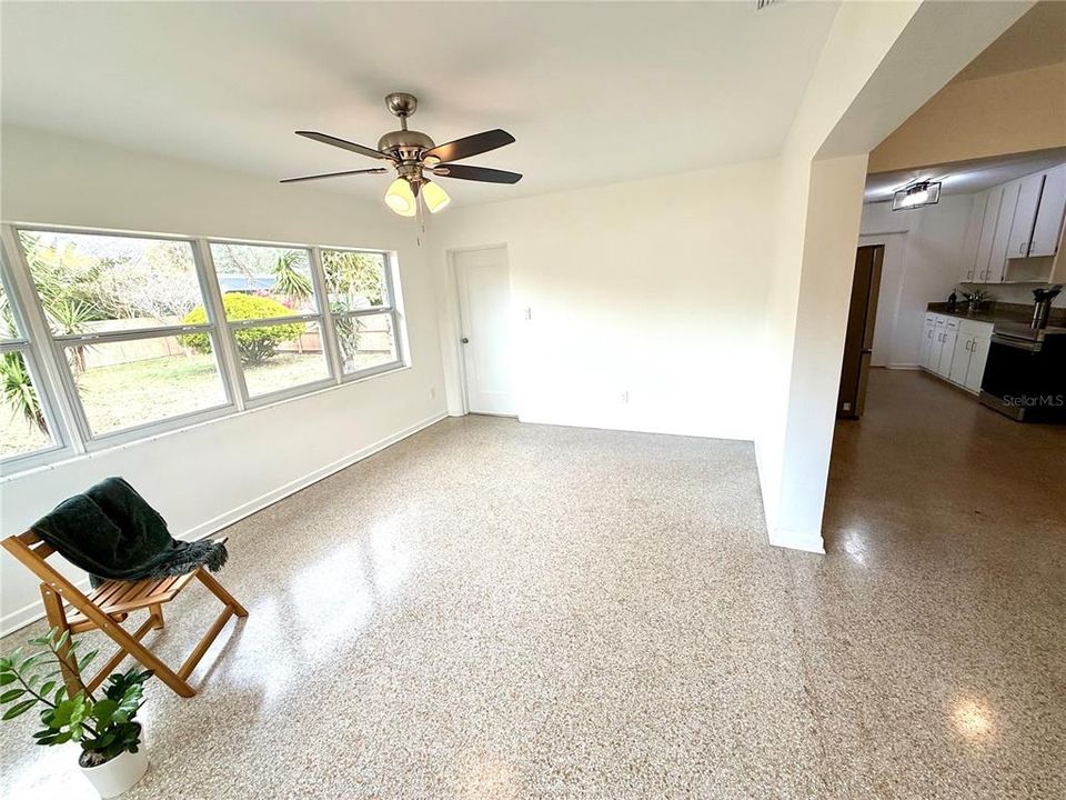 For Rent: $3,100 (3 beds, 2 baths, 1605 Square Feet)