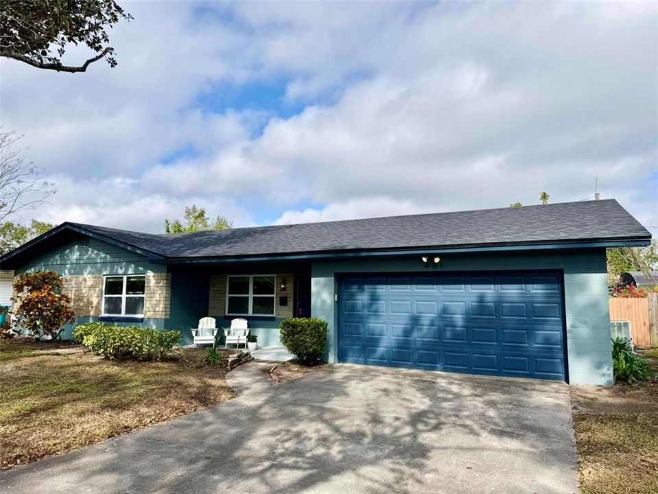 For Rent: $3,100 (3 beds, 2 baths, 1605 Square Feet)