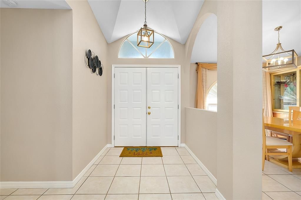 En Venta: $399,990 (3 camas, 2 baños, 2348 Pies cuadrados)