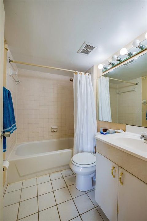 Activo con contrato: $180,000 (1 camas, 1 baños, 489 Pies cuadrados)