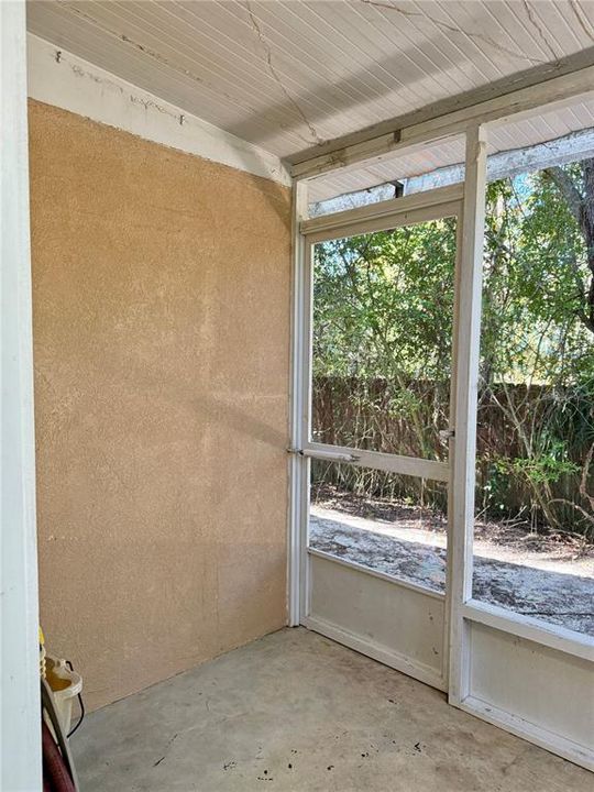 For Rent: $1,700 (2 beds, 2 baths, 1141 Square Feet)