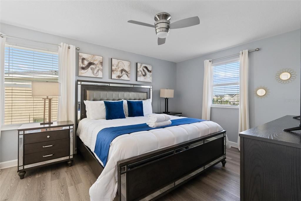 На продажу: $750,000 (7 спален, 5 ванн, 4059 Квадратных фут)