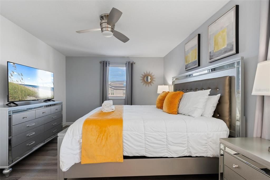 На продажу: $750,000 (7 спален, 5 ванн, 4059 Квадратных фут)