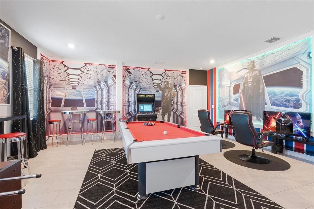 На продажу: $750,000 (7 спален, 5 ванн, 4059 Квадратных фут)