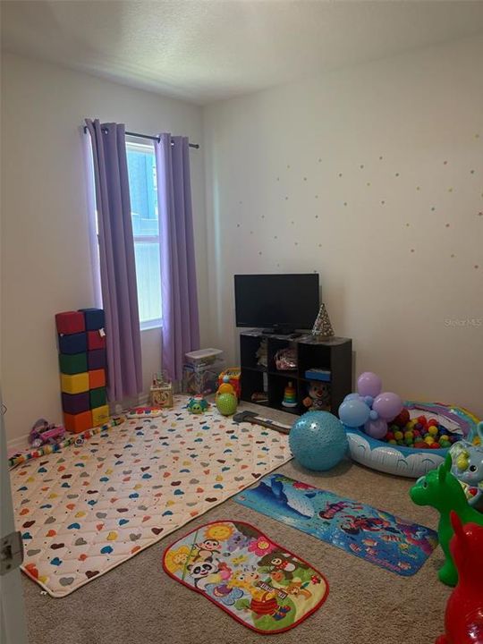 En Venta: $340,000 (3 camas, 2 baños, 1725 Pies cuadrados)