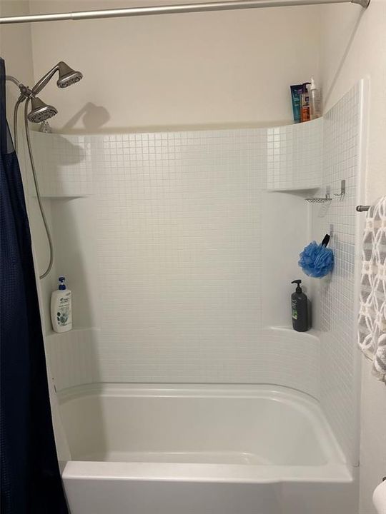 En Venta: $340,000 (3 camas, 2 baños, 1725 Pies cuadrados)