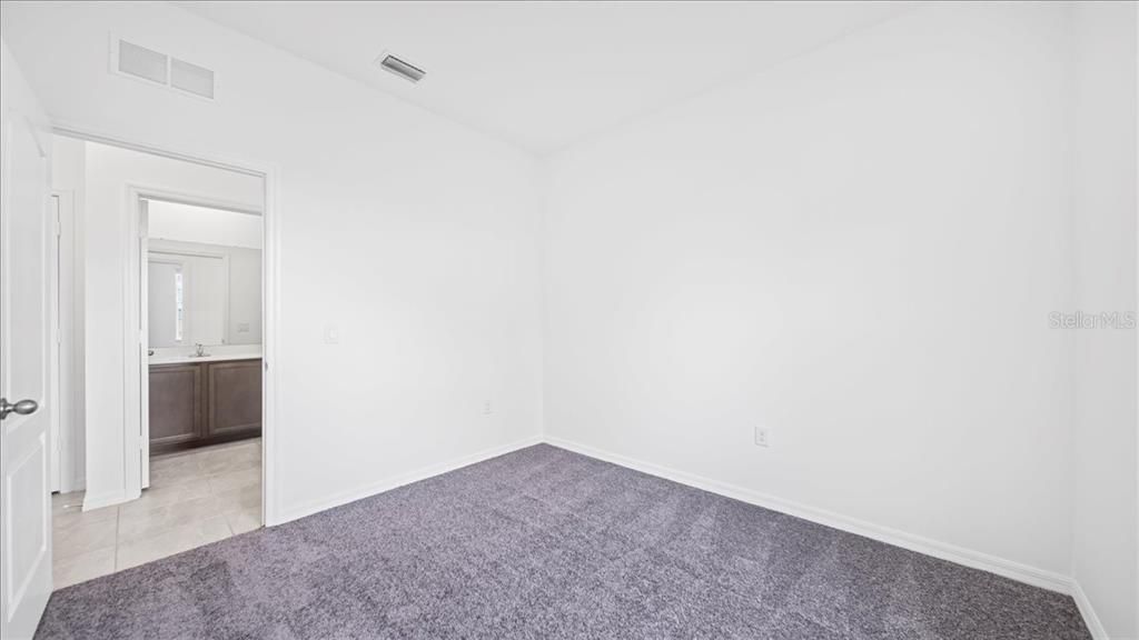 For Sale: $349,900 (4 beds, 2 baths, 1853 Square Feet)