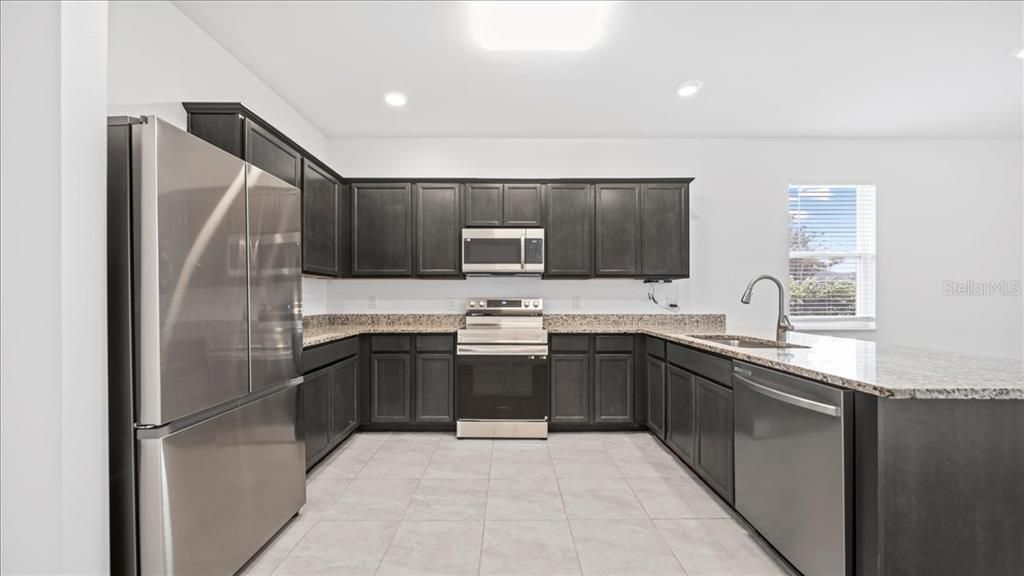 For Sale: $349,900 (4 beds, 2 baths, 1853 Square Feet)