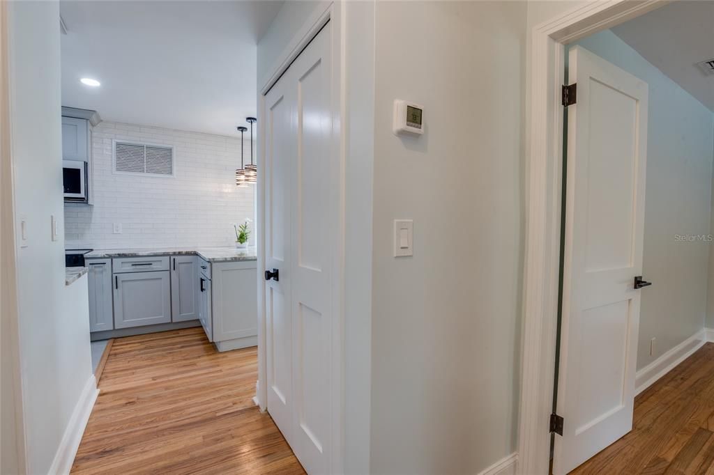 For Sale: $798,000 (3 beds, 2 baths, 1276 Square Feet)