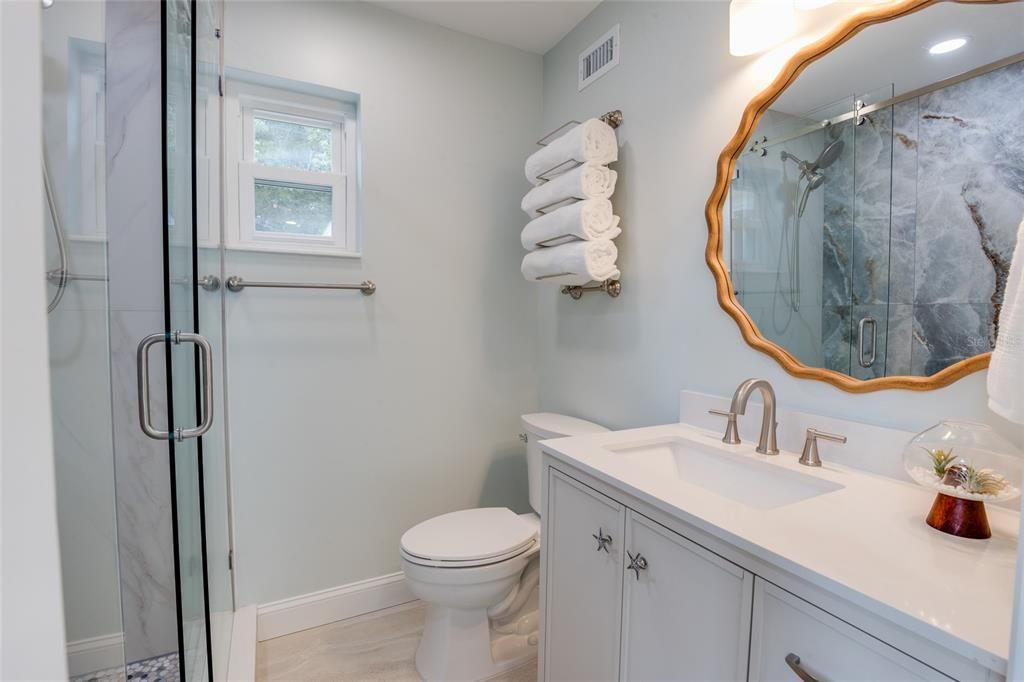 For Sale: $798,000 (3 beds, 2 baths, 1276 Square Feet)