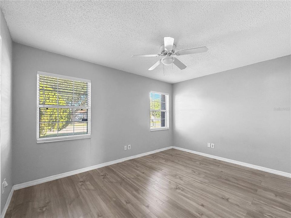 В аренду: $2,200 (3 спален, 2 ванн, 1150 Квадратных фут)