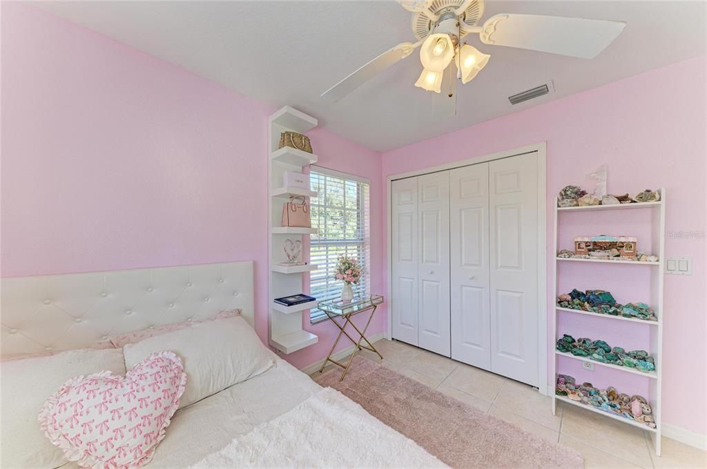 For Sale: $419,900 (3 beds, 2 baths, 1195 Square Feet)