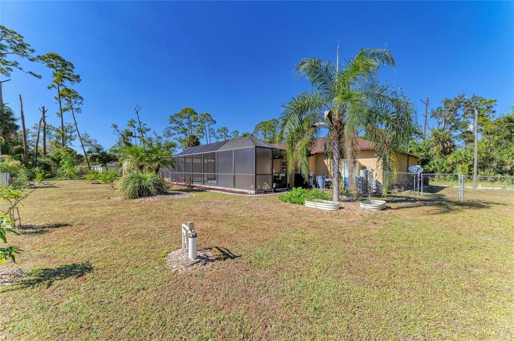 For Sale: $419,900 (3 beds, 2 baths, 1195 Square Feet)