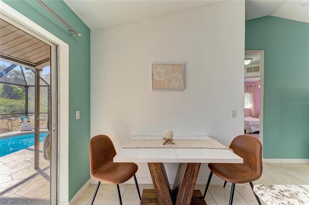 For Sale: $419,900 (3 beds, 2 baths, 1195 Square Feet)