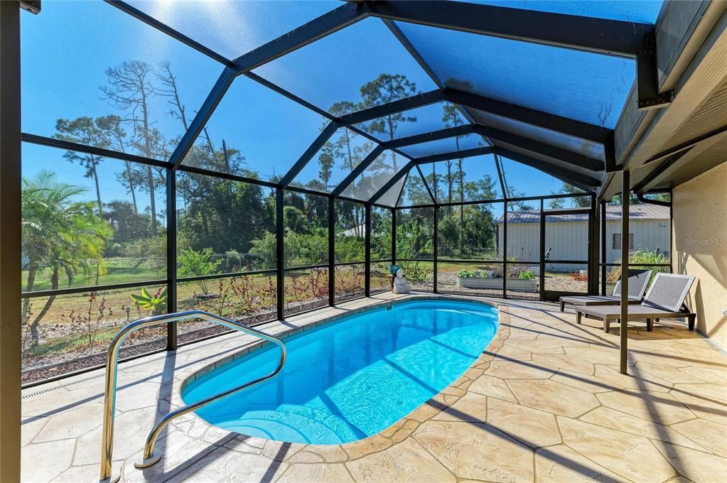 For Sale: $419,900 (3 beds, 2 baths, 1195 Square Feet)