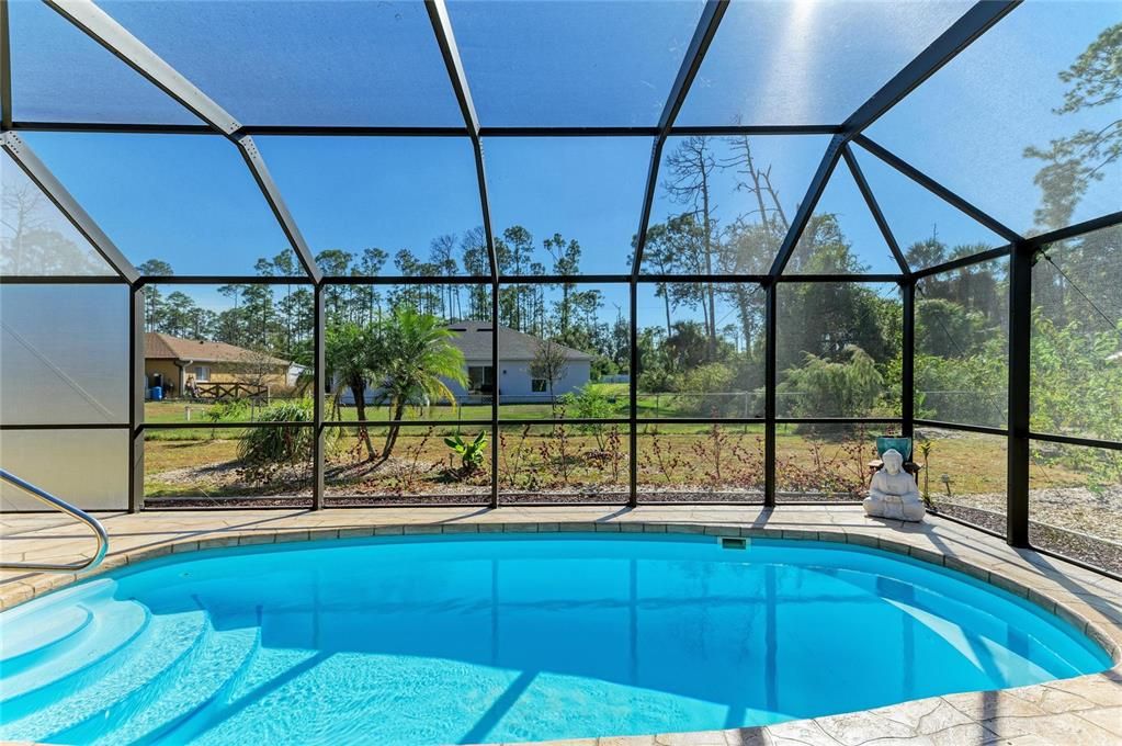 For Sale: $419,900 (3 beds, 2 baths, 1195 Square Feet)