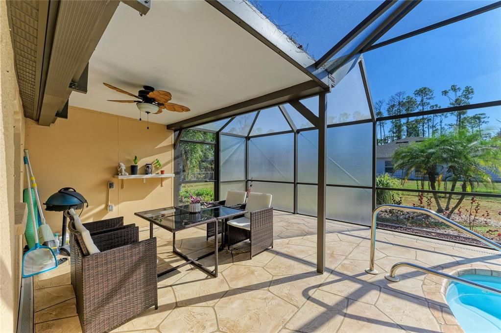 For Sale: $419,900 (3 beds, 2 baths, 1195 Square Feet)