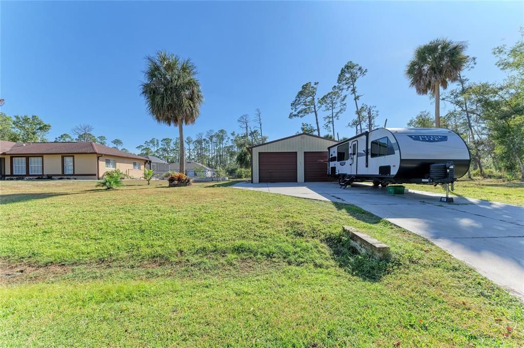 For Sale: $419,900 (3 beds, 2 baths, 1195 Square Feet)