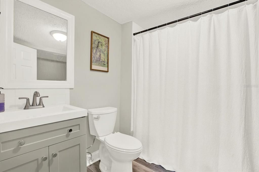 For Rent: $2,675 (3 beds, 2 baths, 1128 Square Feet)