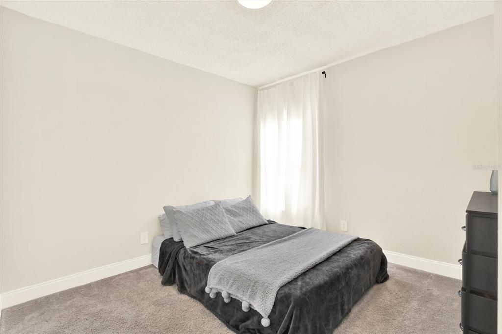 For Rent: $2,675 (3 beds, 2 baths, 1128 Square Feet)