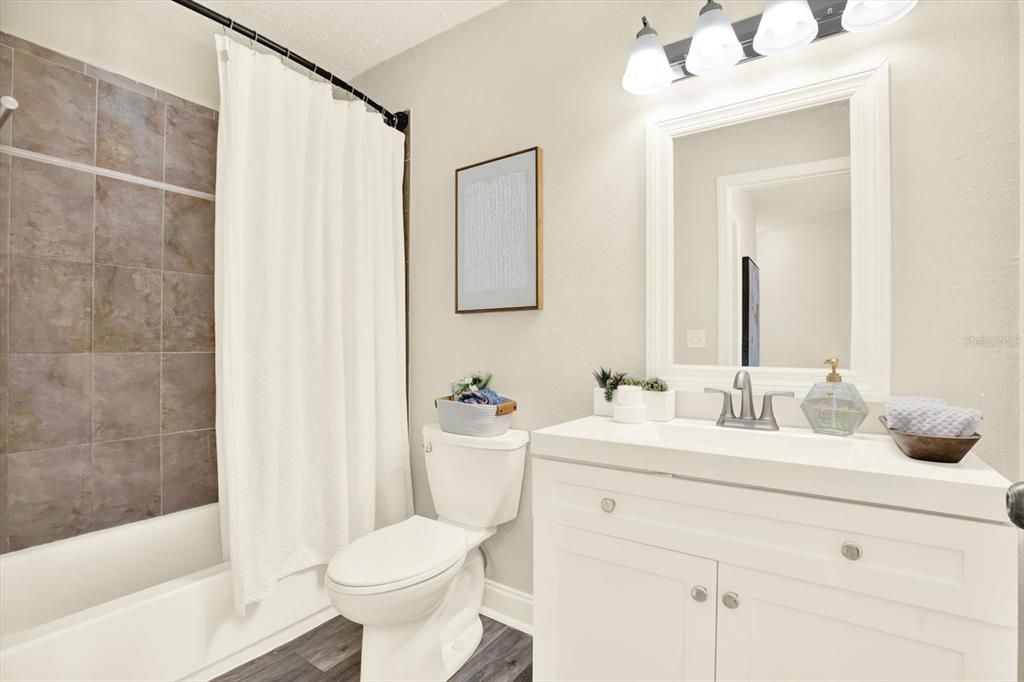 For Rent: $2,675 (3 beds, 2 baths, 1128 Square Feet)