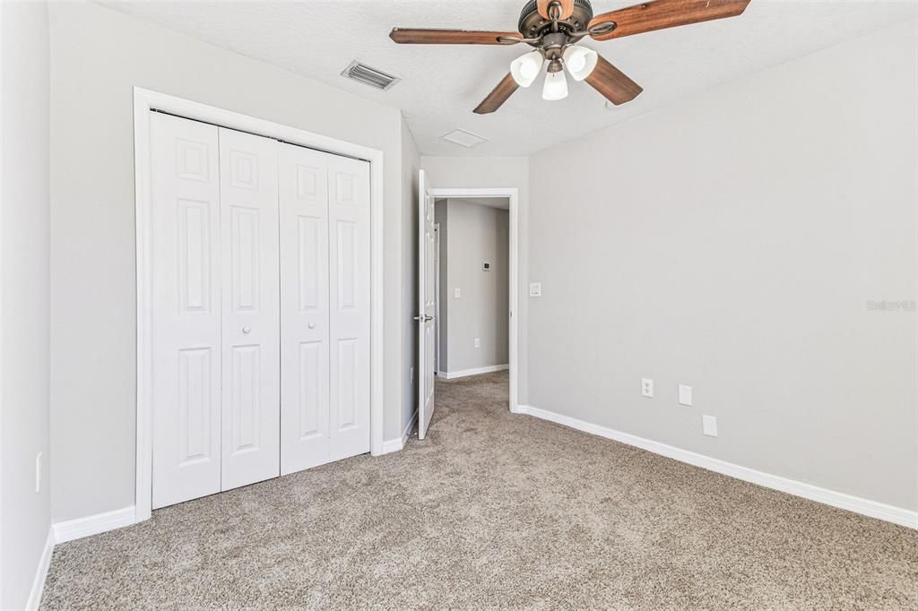 На продажу: $309,900 (3 спален, 2 ванн, 1672 Квадратных фут)