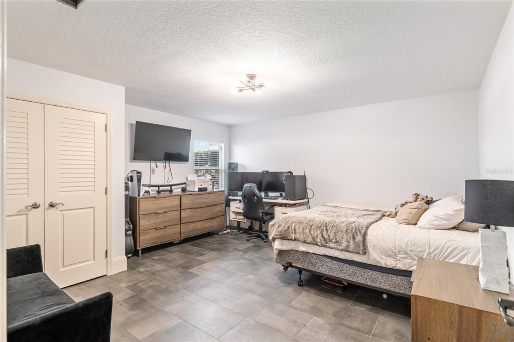 For Sale: $3,250,000 (3 beds, 3 baths, 2840 Square Feet)