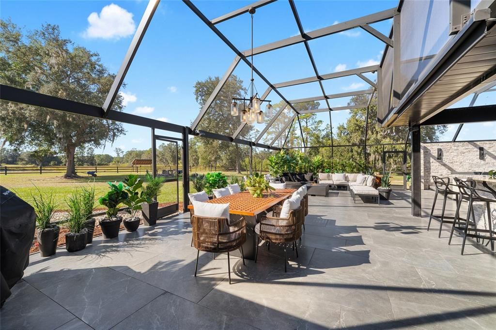 For Sale: $3,250,000 (3 beds, 3 baths, 2840 Square Feet)