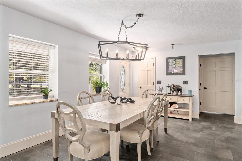 For Sale: $3,250,000 (3 beds, 3 baths, 2840 Square Feet)