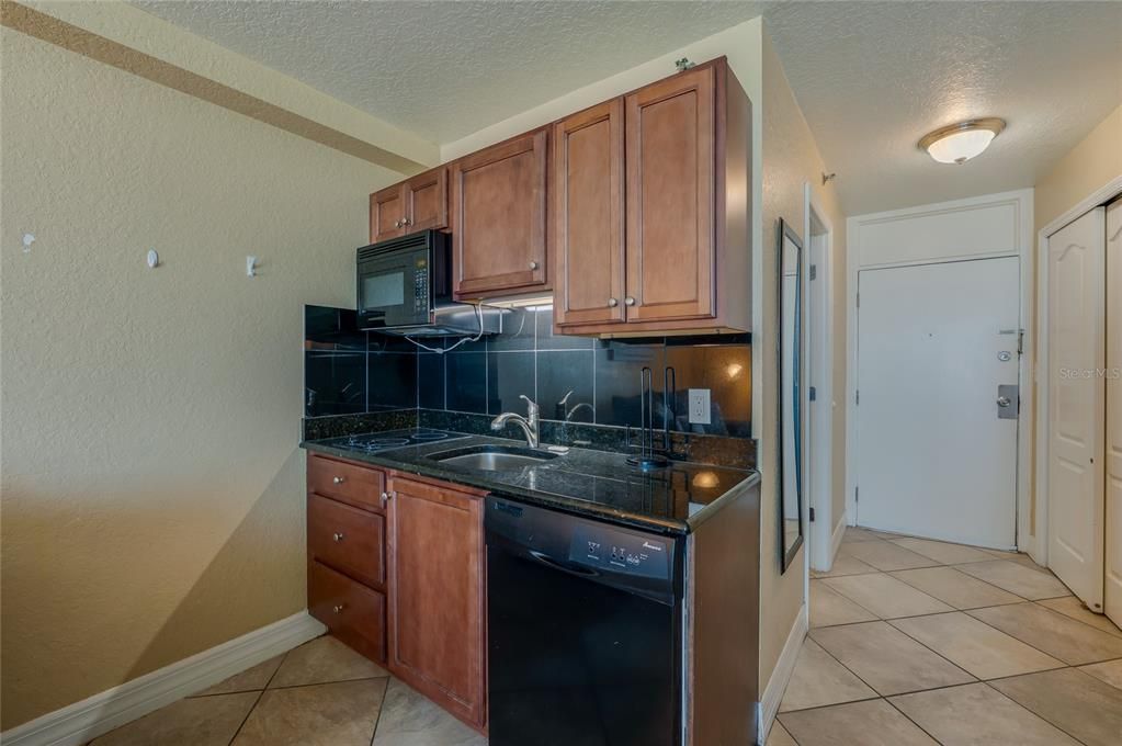 En Venta: $140,000 (0 camas, 1 baños, 515 Pies cuadrados)