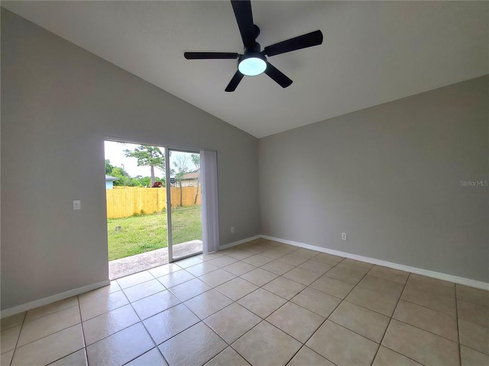 Active With Contract: $2,190 (4 beds, 2 baths, 1352 Square Feet)