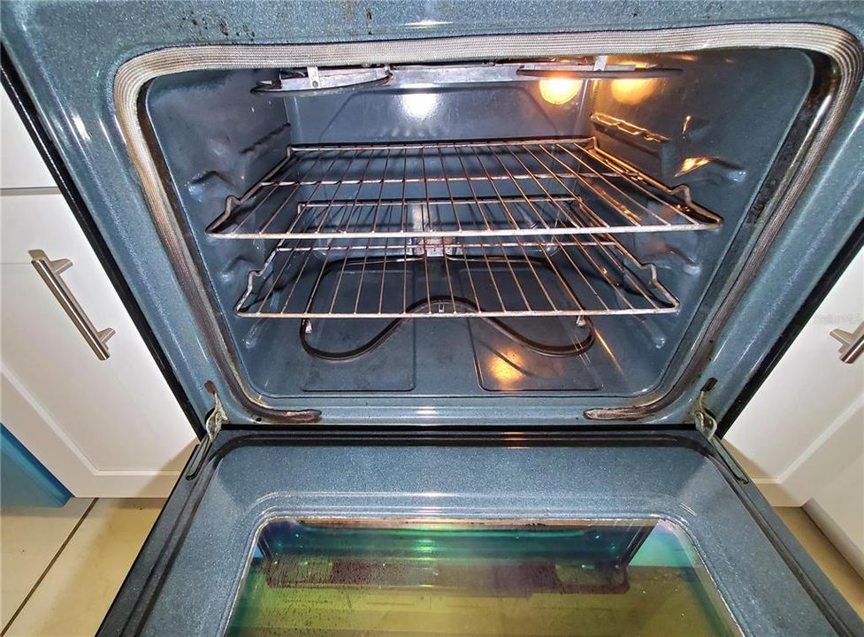 Active With Contract: $2,190 (4 beds, 2 baths, 1352 Square Feet)