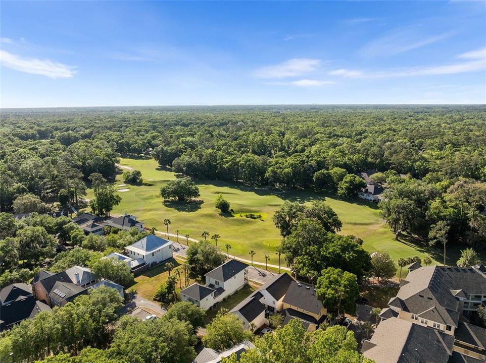 Activo con contrato: $429,900 (3 camas, 2 baños, 1506 Pies cuadrados)