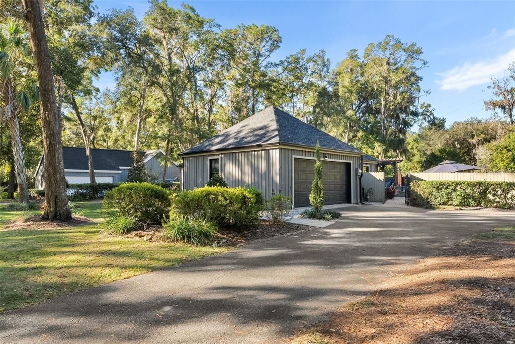 Activo con contrato: $429,900 (3 camas, 2 baños, 1506 Pies cuadrados)