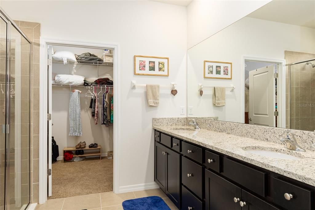 出租: $2,000 (2 贝兹, 2 浴室, 1815 平方英尺)