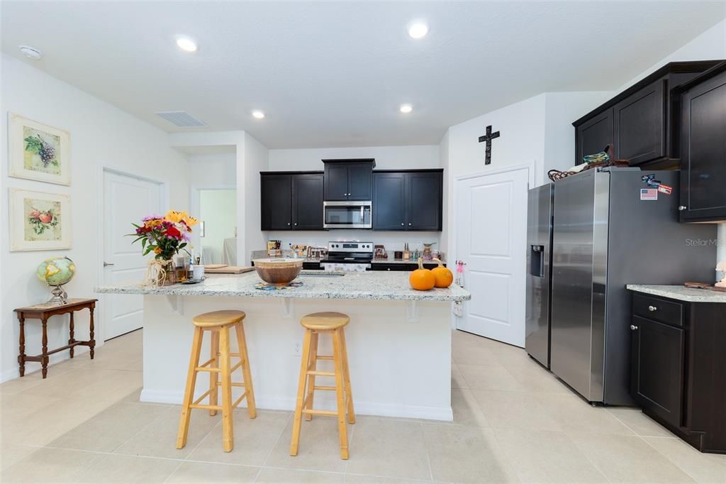 出租: $2,000 (2 贝兹, 2 浴室, 1815 平方英尺)