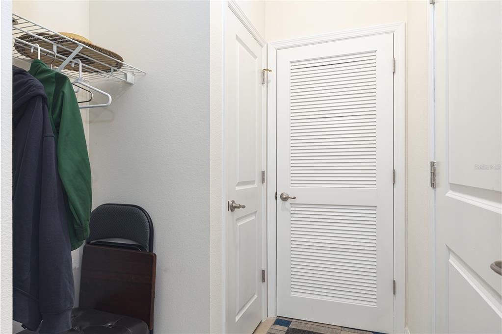 出租: $2,000 (2 贝兹, 2 浴室, 1815 平方英尺)