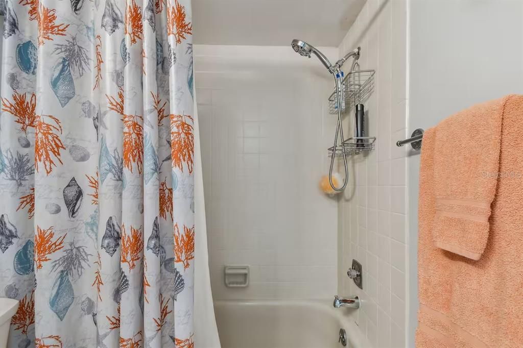 В аренду: $3,500 (2 спален, 2 ванн, 890 Квадратных фут)